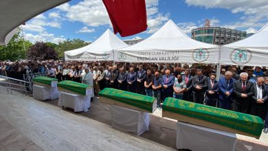 Photo of Göçük Altından Çıkarılan İşçiler İçin Cenaze Töreni Düzenlendi