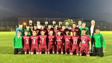 Photo of Namağlup Şampiyon Yeşil Refahiye Spor