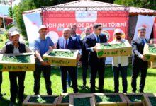Photo of Çiftçiye destek sürüyor…