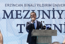 Photo of Mezun Gençlere: “Kaderin Akışını Seyretmeyin, Cesur Olun”